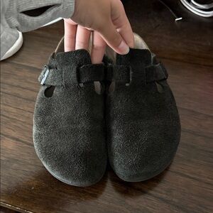 Birkenstock Clogs (Black)